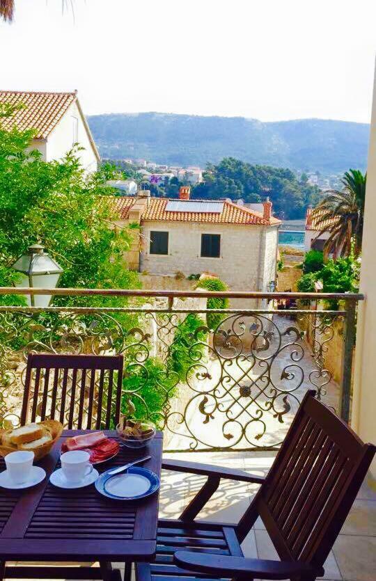 Apartment Pulic Rab Town Exterior foto